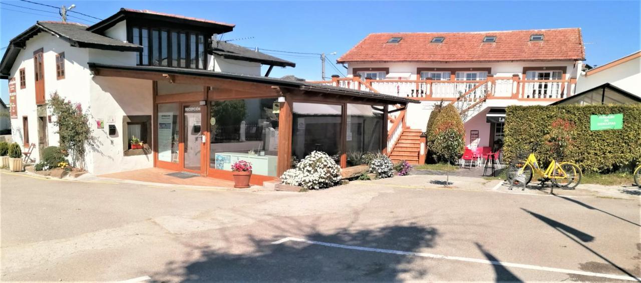 Complejo La Regalina Apartment Кадаведо Екстериор снимка