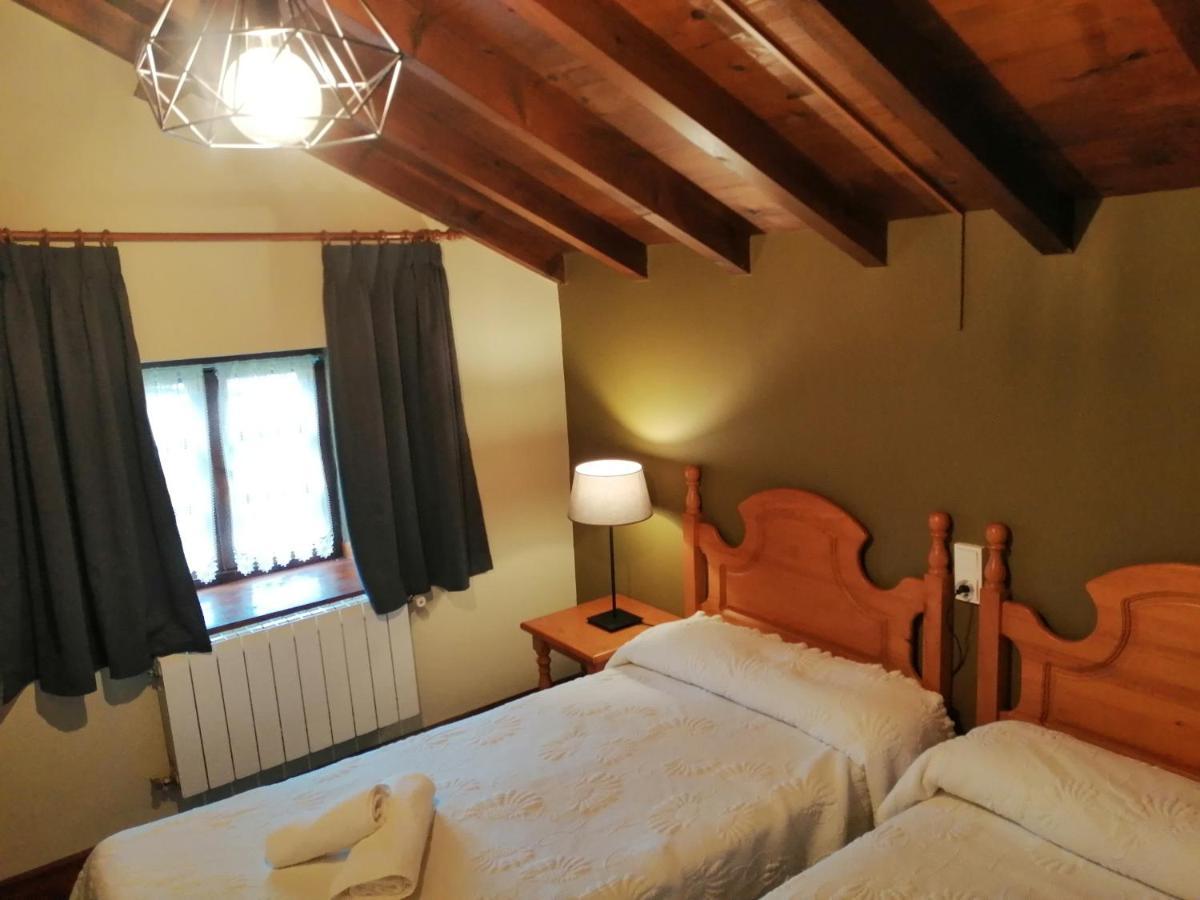 Complejo La Regalina Apartment Кадаведо Екстериор снимка