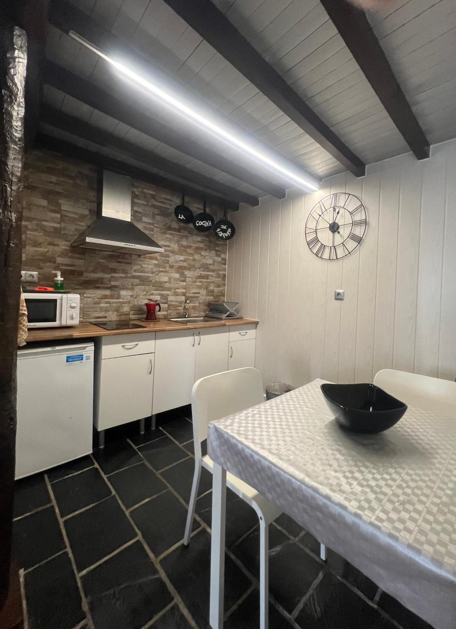 Complejo La Regalina Apartment Кадаведо Екстериор снимка
