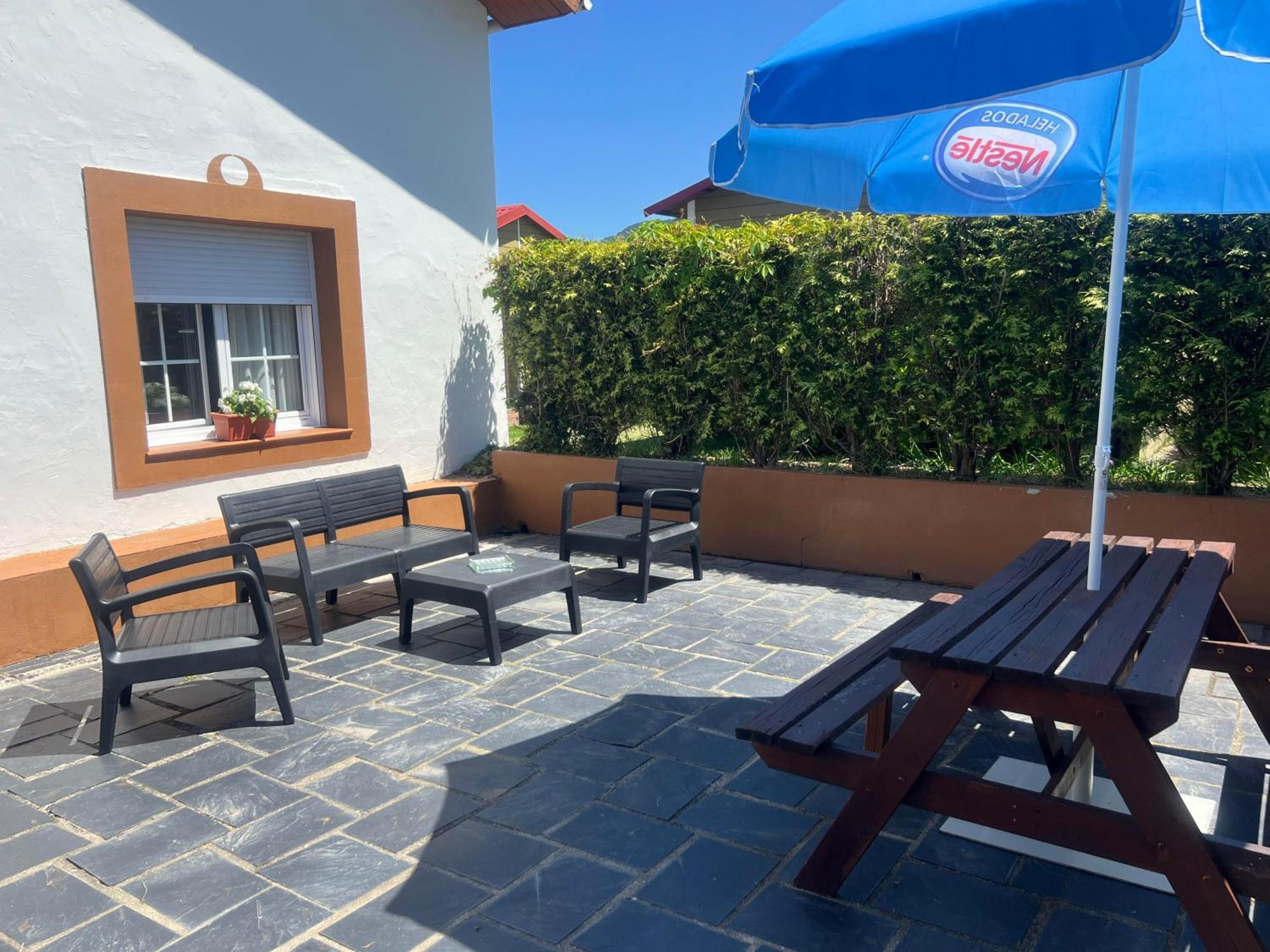Complejo La Regalina Apartment Кадаведо Екстериор снимка